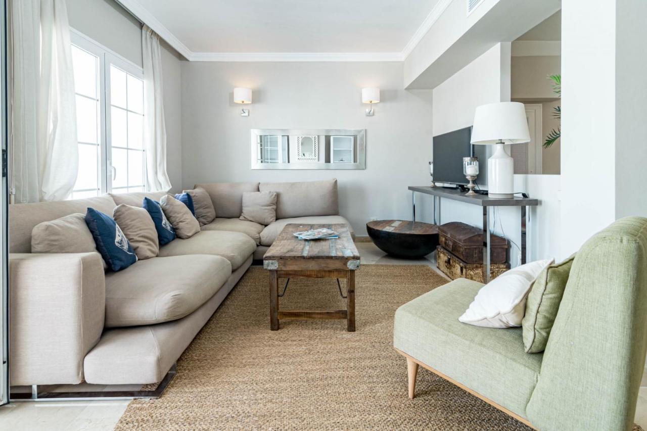 Сasa de vacaciones Captivating Coastal Townhouse In Aloha Pueblo With Amazing Mountain Views *