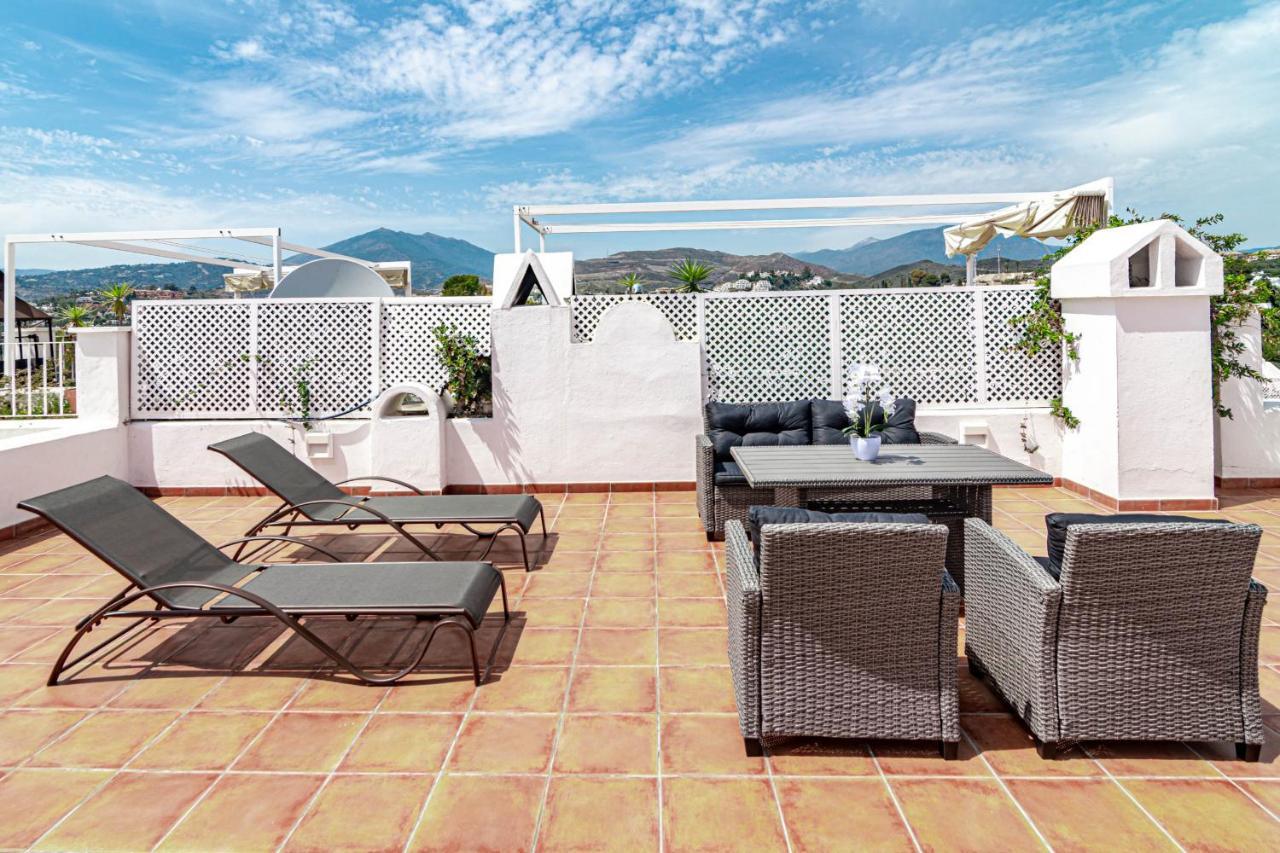 Captivating Coastal Townhouse In Aloha Pueblo With Amazing Mountain Views Сasa de vacaciones *