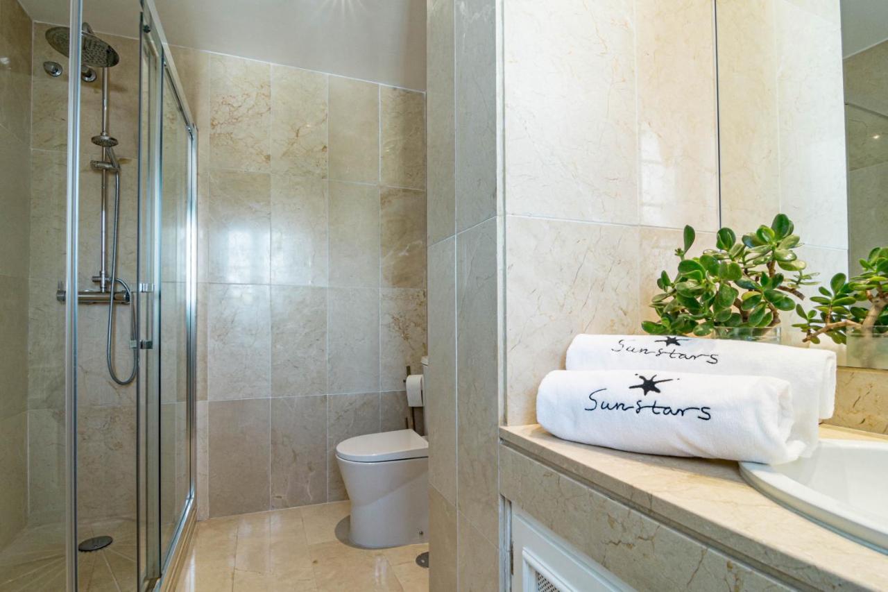 Captivating Coastal Townhouse In Aloha Pueblo With Amazing Mountain Views Сasa de vacaciones *
